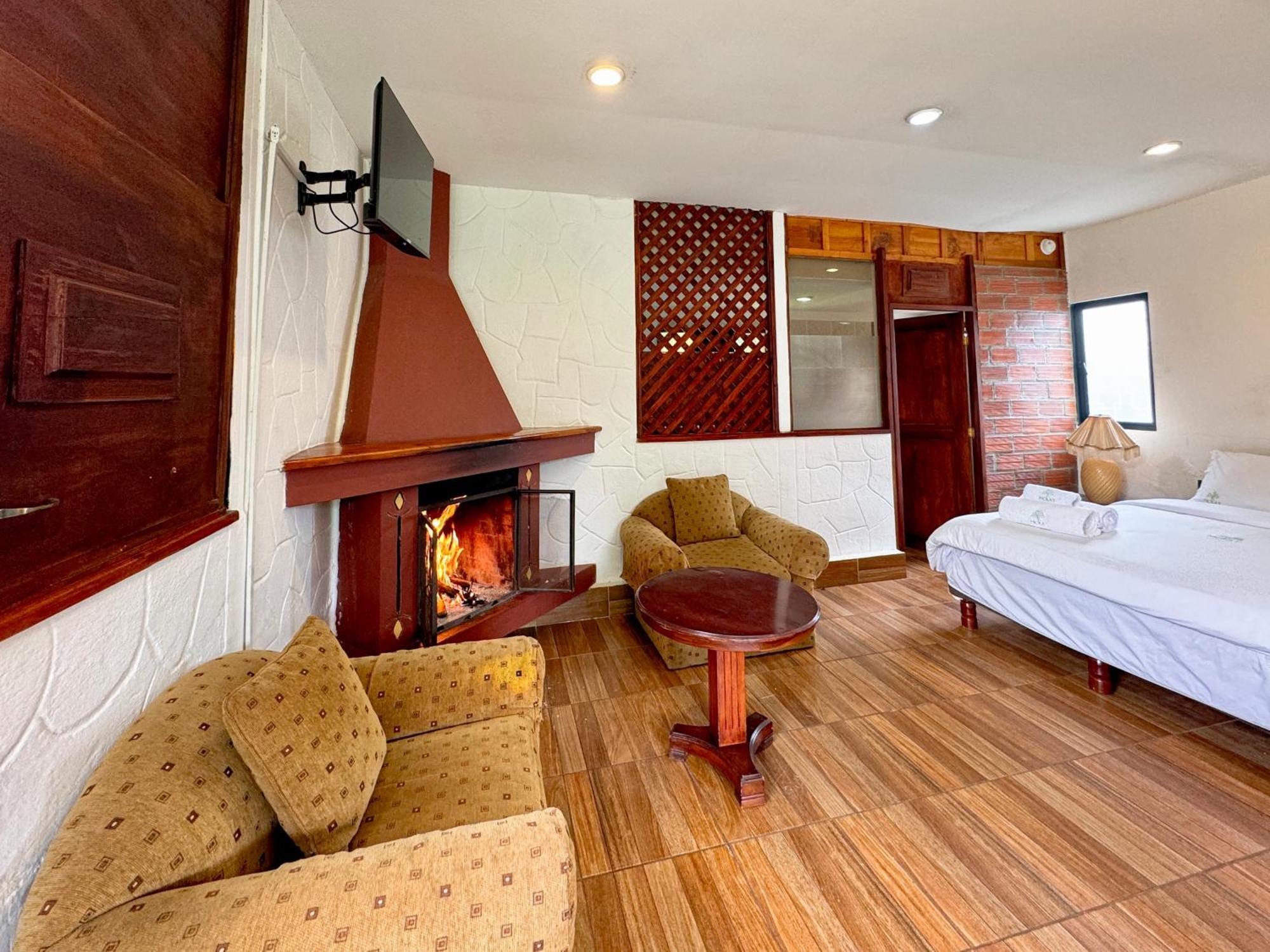 Mckay'S Quinta Villa Yaruqui Exterior photo